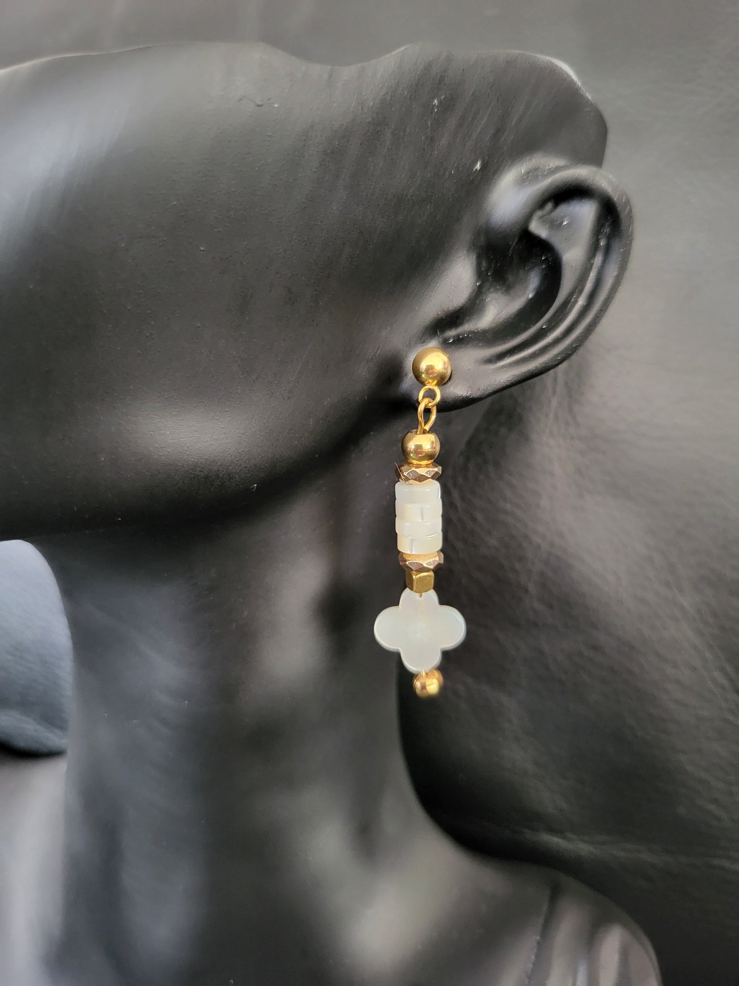 Boucles d'oreilles Clover en nacre et acier inoxydable