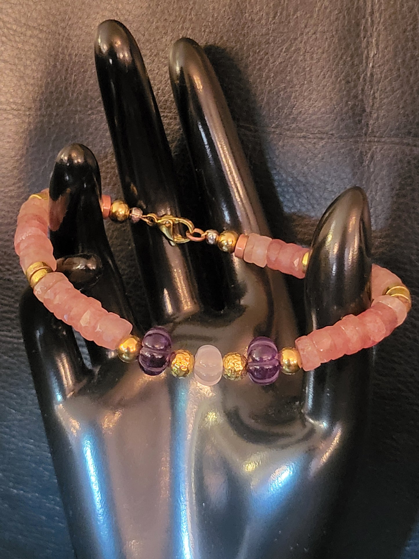 Bracelet Rosalie en perles de quartz fraise, améthyste et quartz rose