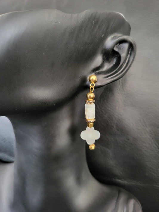 Boucles d'oreilles Clover en nacre et acier inoxydable