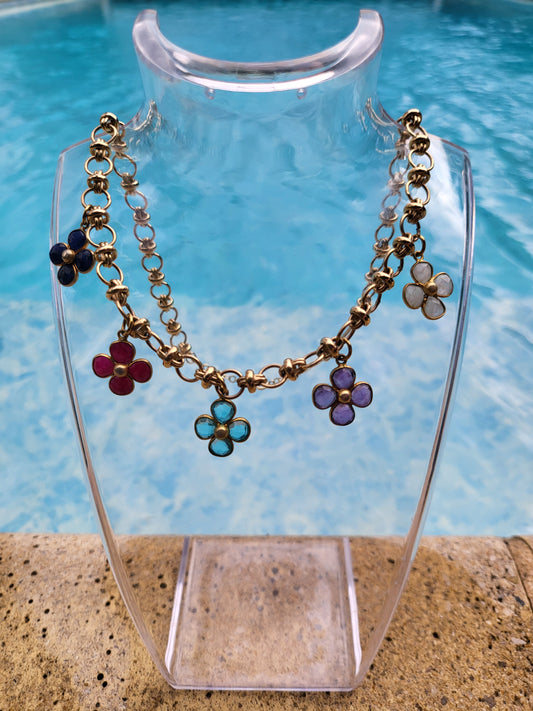 Collier Fiorella, en fleurs de topaze, lapis lazuli, pierre de lune, améthyste et aventurine