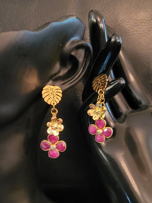 Boucles d'oreilles Fiora Red avec fleurs en grenats